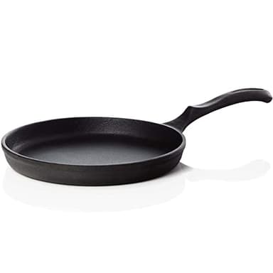 BBQ Nerd Gusseisen Crêpespfanne Ø 19 cm für Pfannkuchen Crêpes Spiegelei - Antihaftpfanne mit exzellenter Wärmeleitung - Crepepfanne für Grill Feuerstelle Herd einschl. Induktion