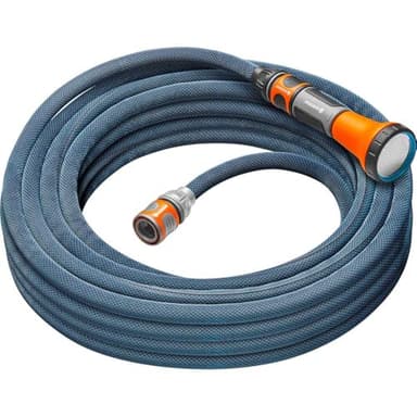 Gardena Liano Xtreme 1/2 Zoll, 15m Set: Extrem robuster Gartenschlauch aus Textilgewebe, mit PVC-Innenschlauch, leichtgewichtig, wetterbeständig (18465-20)