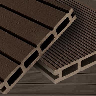 WPC Terrassendielen Basic Line - Komplett-Set dunkelbraun | 24m² (4m x 6m) Holz-Brett Dielen | Boden-Fliesen + Unterkonstruktion & Clips | Balkon Boden-Belag + rutschfest + witterungsbeständig